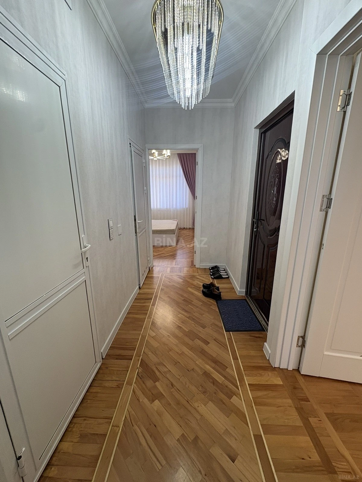 Satılır 2 otaqlı mənzil 65 m²