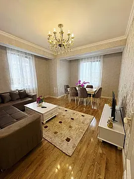 Kirayə verilir 2 otaqlı mənzil 90 m² — Bakı, Nərimanov 2 otaq 90.00 m²