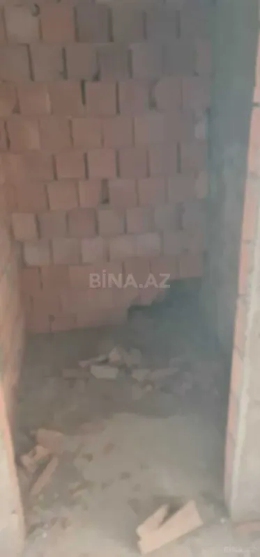 Satılır 2 otaqlı mənzil 61 m²