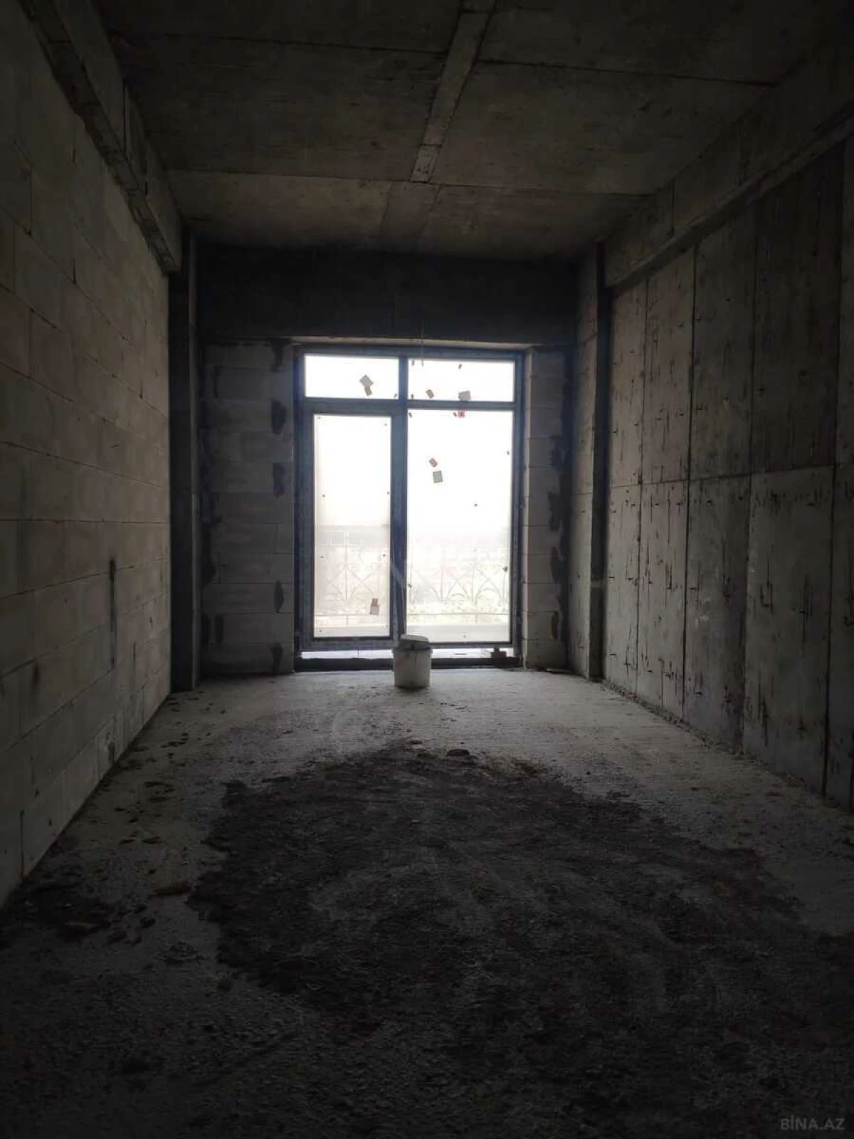 Satılır 3 otaqlı mənzil 108 m²