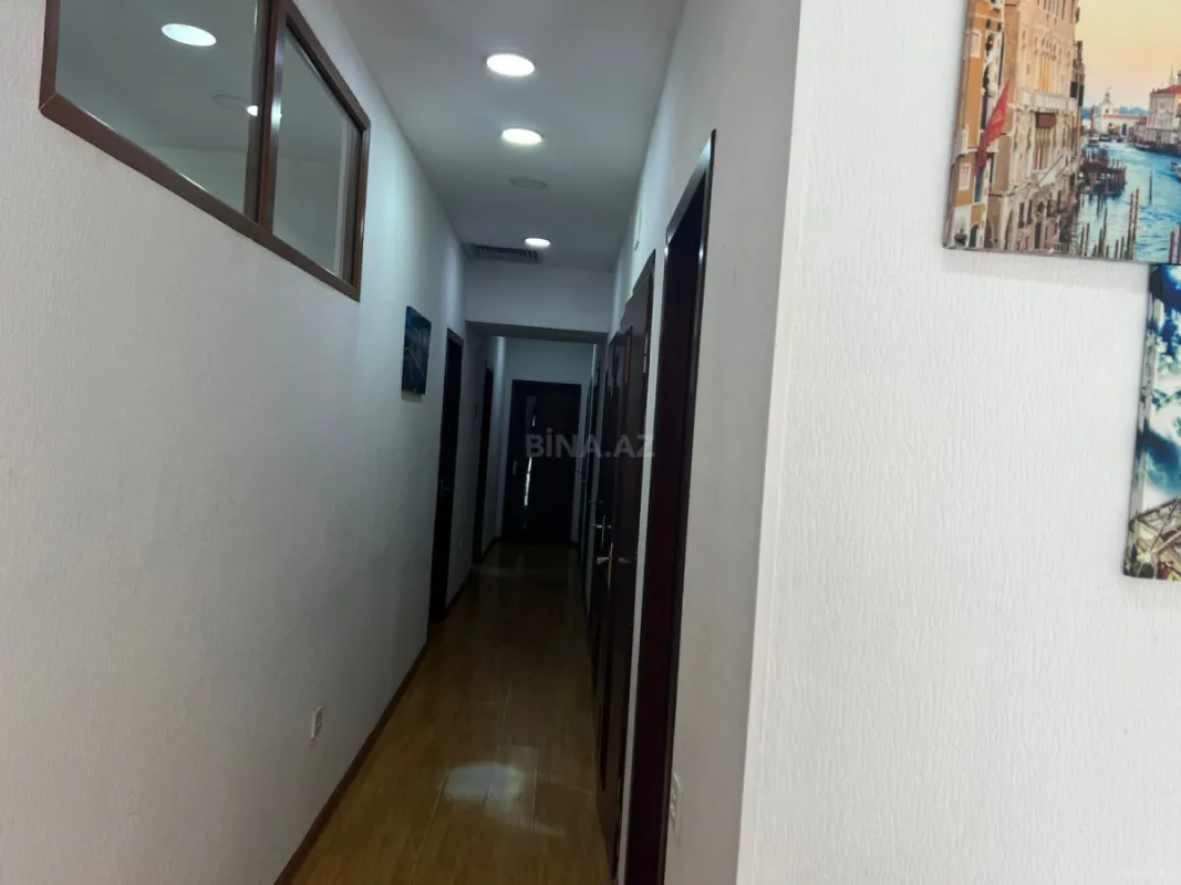 Kirayə verilir obyekt 250 m²