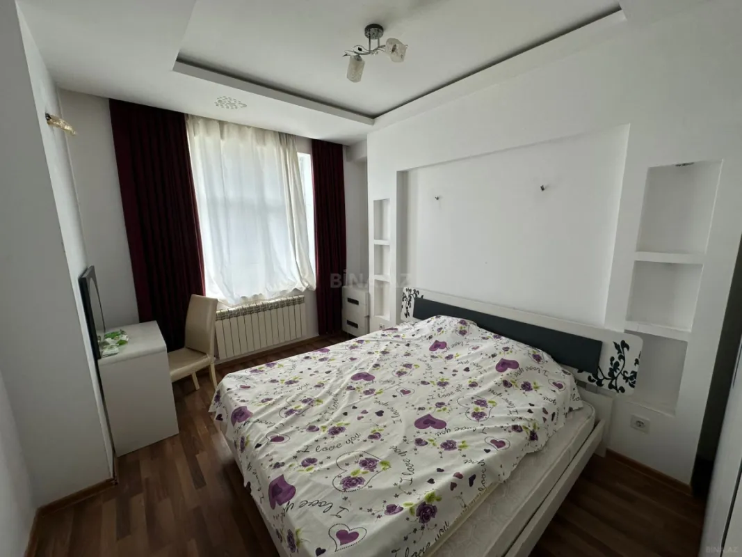 Kirayə verilir 2 otaqlı mənzil 55 m²