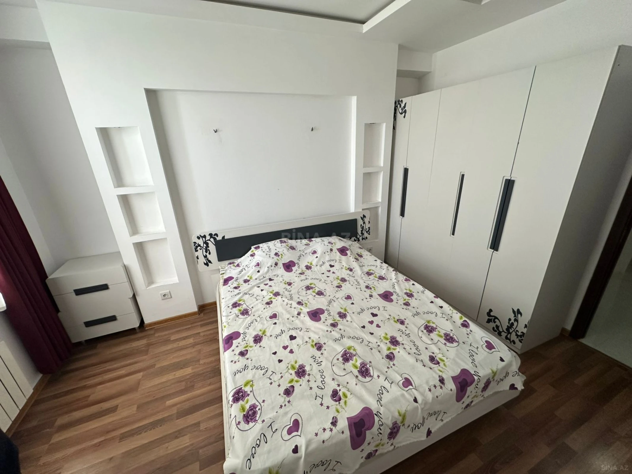 Kirayə verilir 2 otaqlı mənzil 55 m²