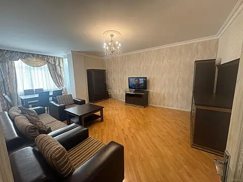 Kirayə verilir 2 otaqlı mənzil 110 m² — Bakı 2 otaq 110.00 m²