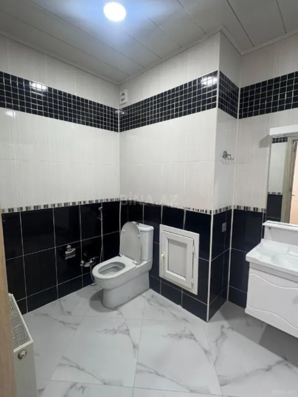 Kirayə verilir 2 otaqlı mənzil 110 m²