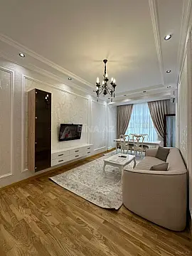 Kirayə verilir 3 otaqlı mənzil 98 m²