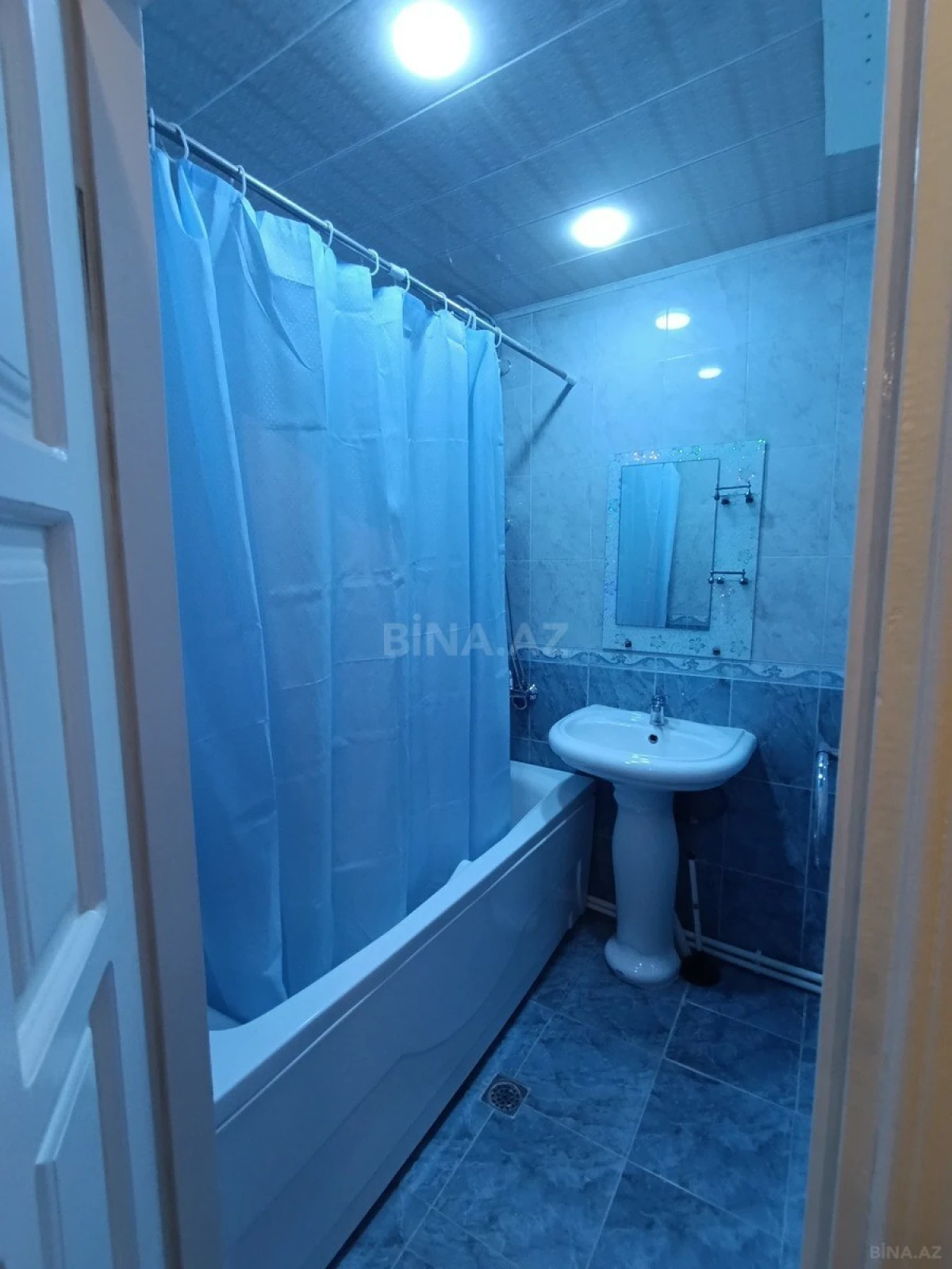 Satılır 3 otaqlı mənzil 70 m²