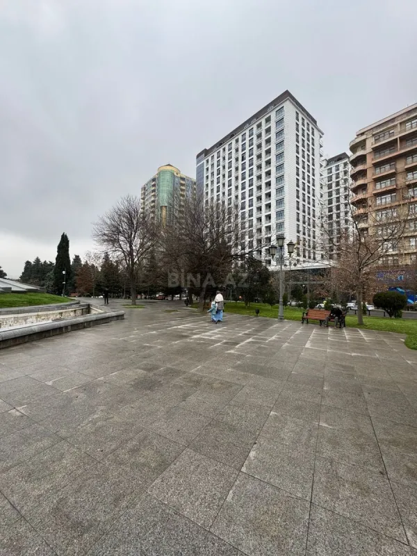 Satılır 2 otaqlı mənzil 72 m²