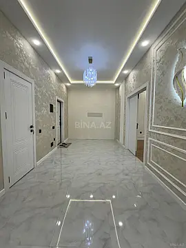 Satılır 3 otaqlı mənzil 135 m²