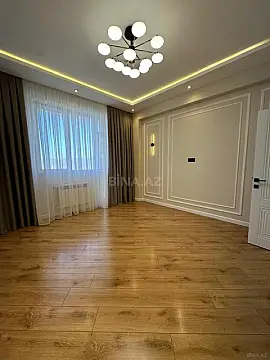 Satılır 3 otaqlı mənzil 135 m²