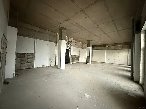 Satılır 3 otaqlı mənzil 143 m²