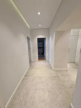 Satılır 2 otaqlı mənzil 96 m²