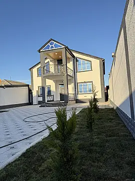 Satılır 7 otaqlı həyət evi 220 m²
