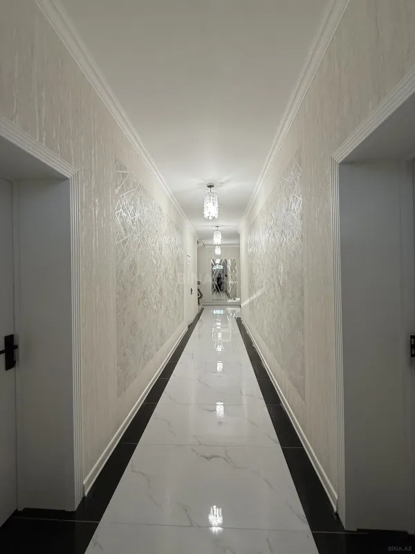 Satılır 7 otaqlı həyət evi 220 m²