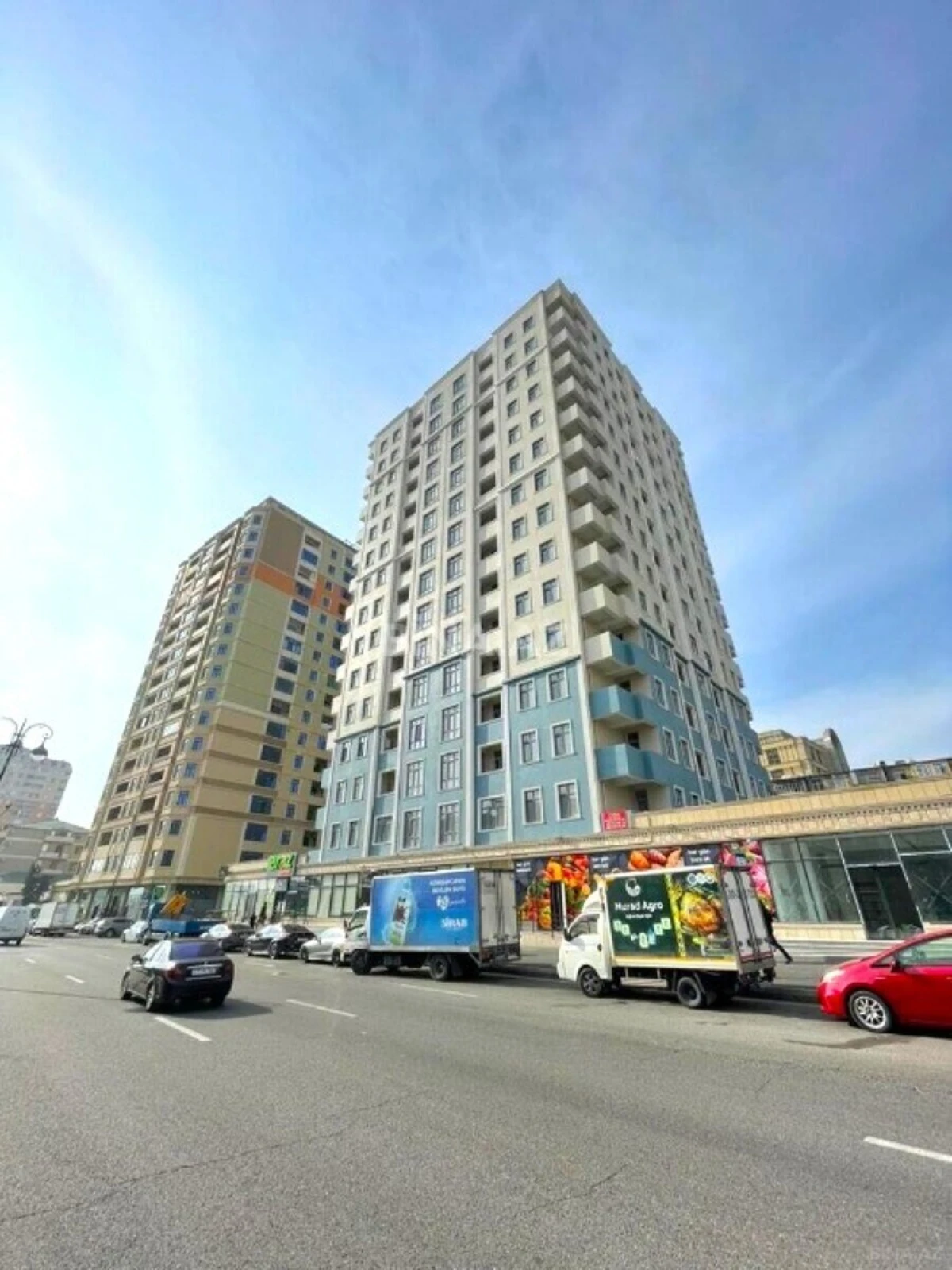 Satılır 3 otaqlı mənzil 146 m²