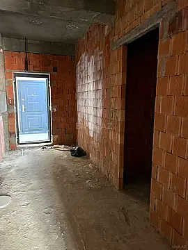 Satılır 3 otaqlı mənzil 146 m²