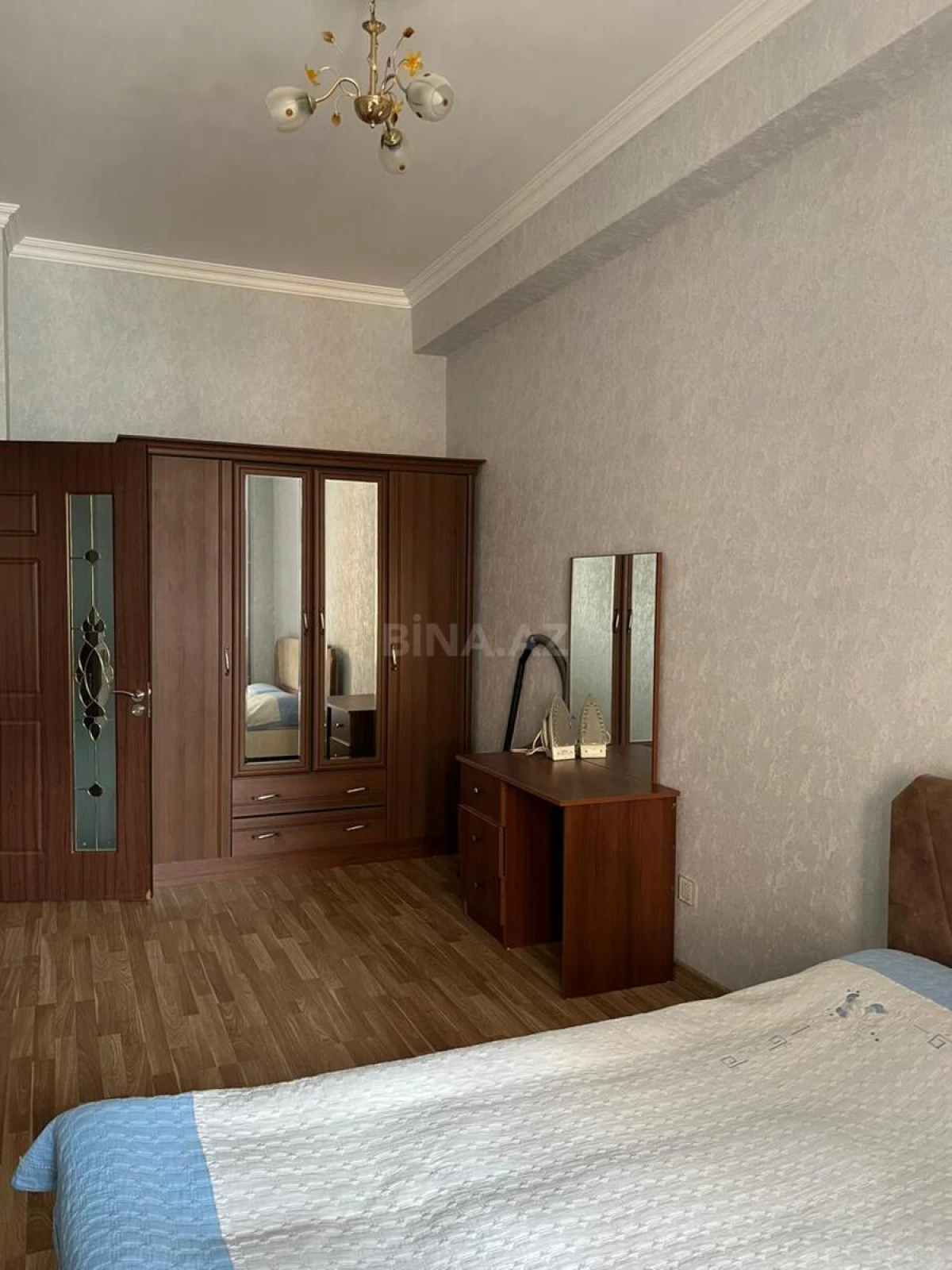Kirayə verilir 2 otaqlı mənzil 55 m²