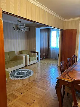 Satılır 3 otaqlı mənzil 80 m²
