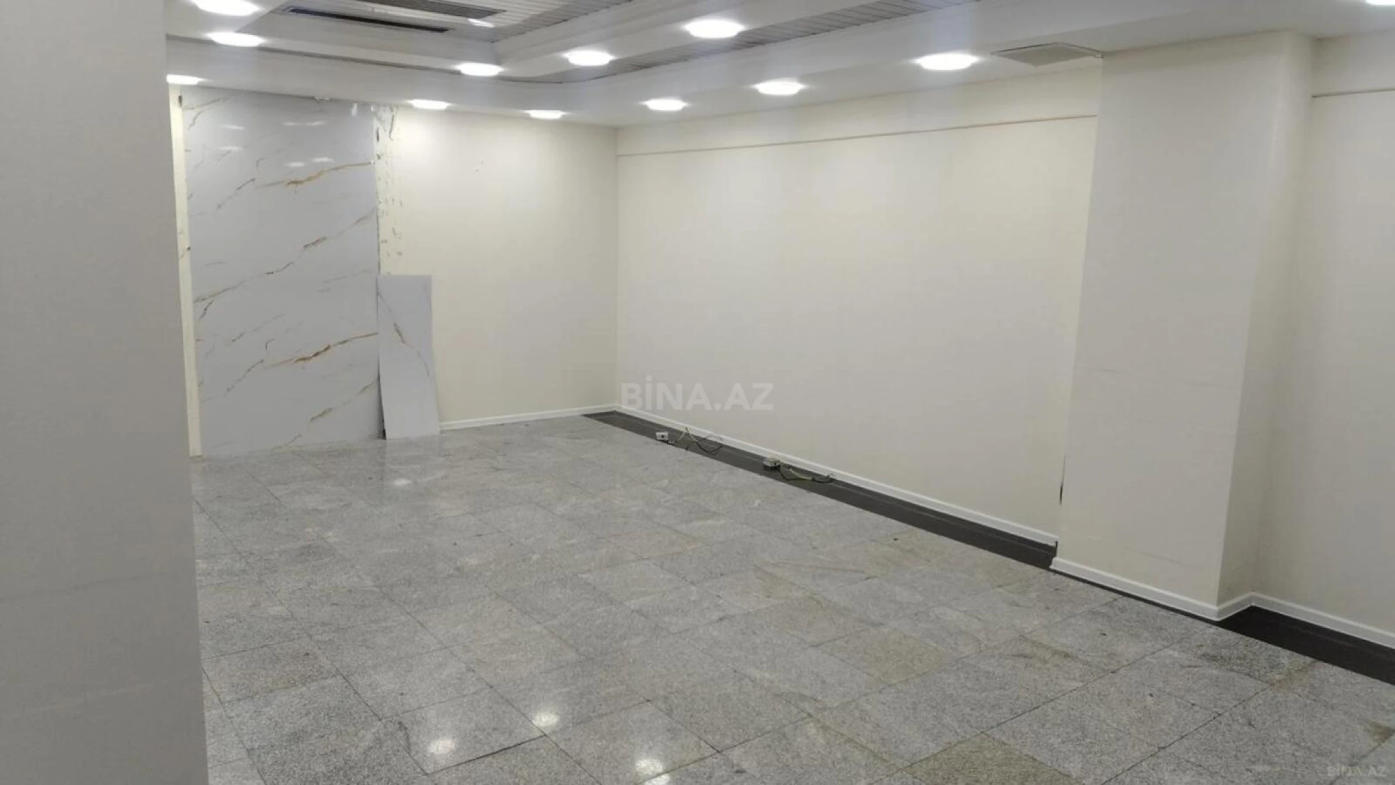 Kirayə verilir obyekt 42 m²