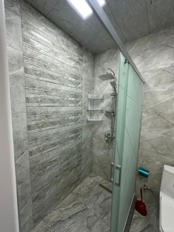 Kirayə verilir 2 otaqlı mənzil 85 m²