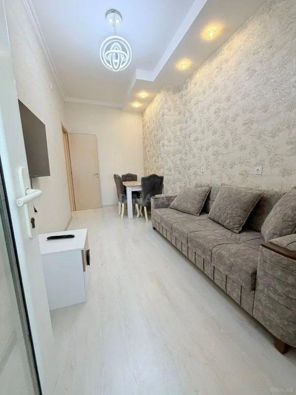 Satılır 2 otaqlı mənzil 48 m²