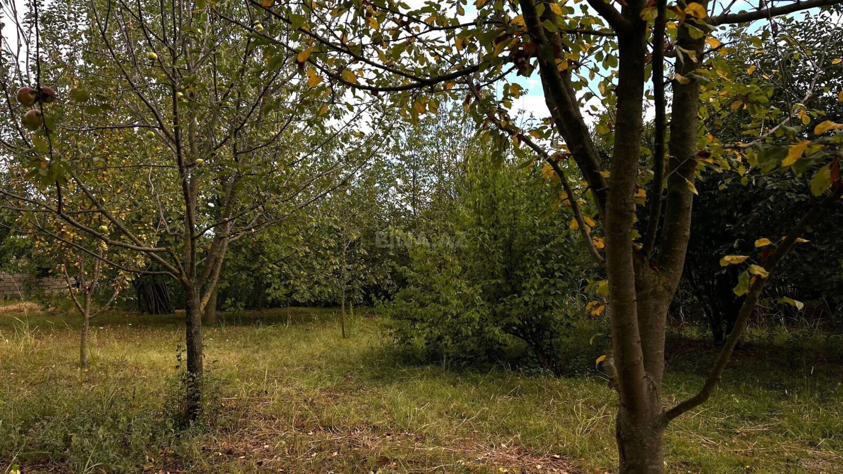 Satılır torpaq sahəsi 15 m²