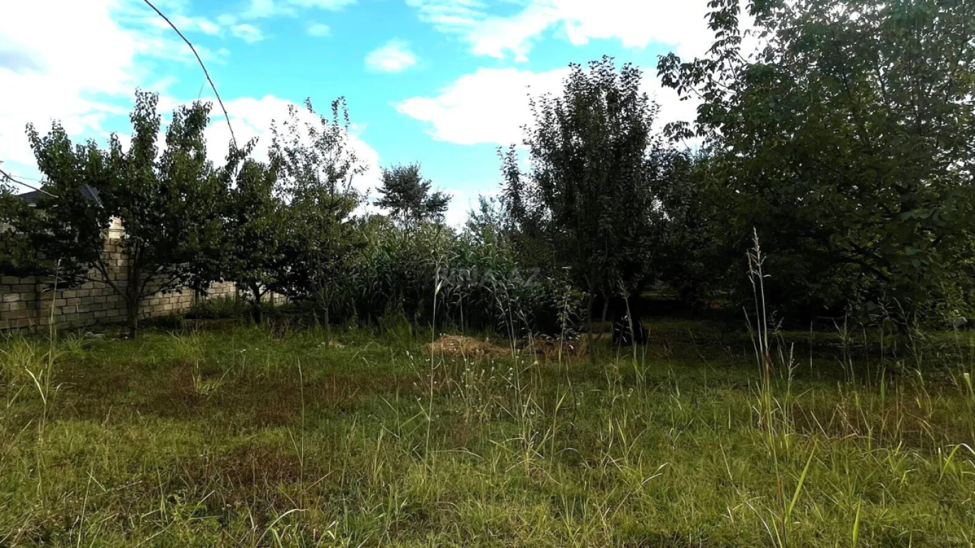 Satılır torpaq sahəsi 15 m²