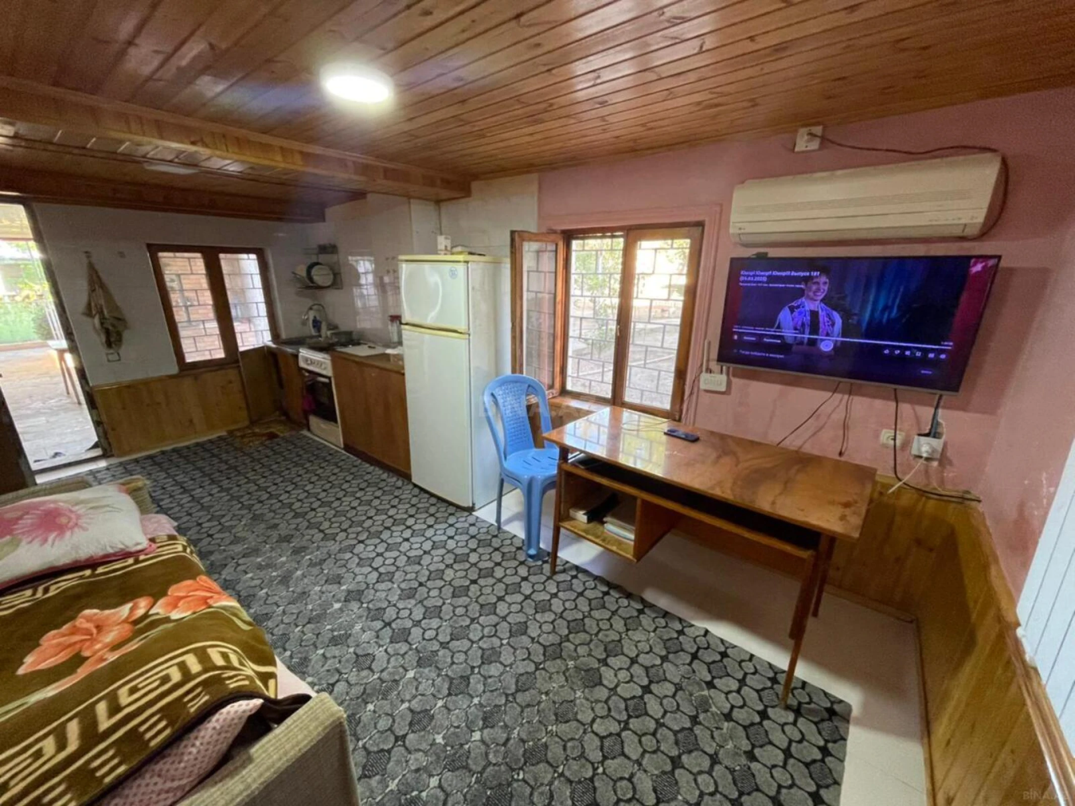 Satılır 7 otaqlı həyət evi 150 m²