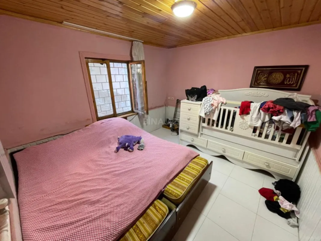 Satılır 7 otaqlı həyət evi 150 m²