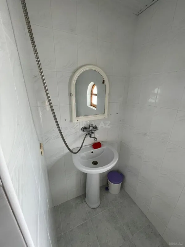 Satılır 7 otaqlı həyət evi 150 m²