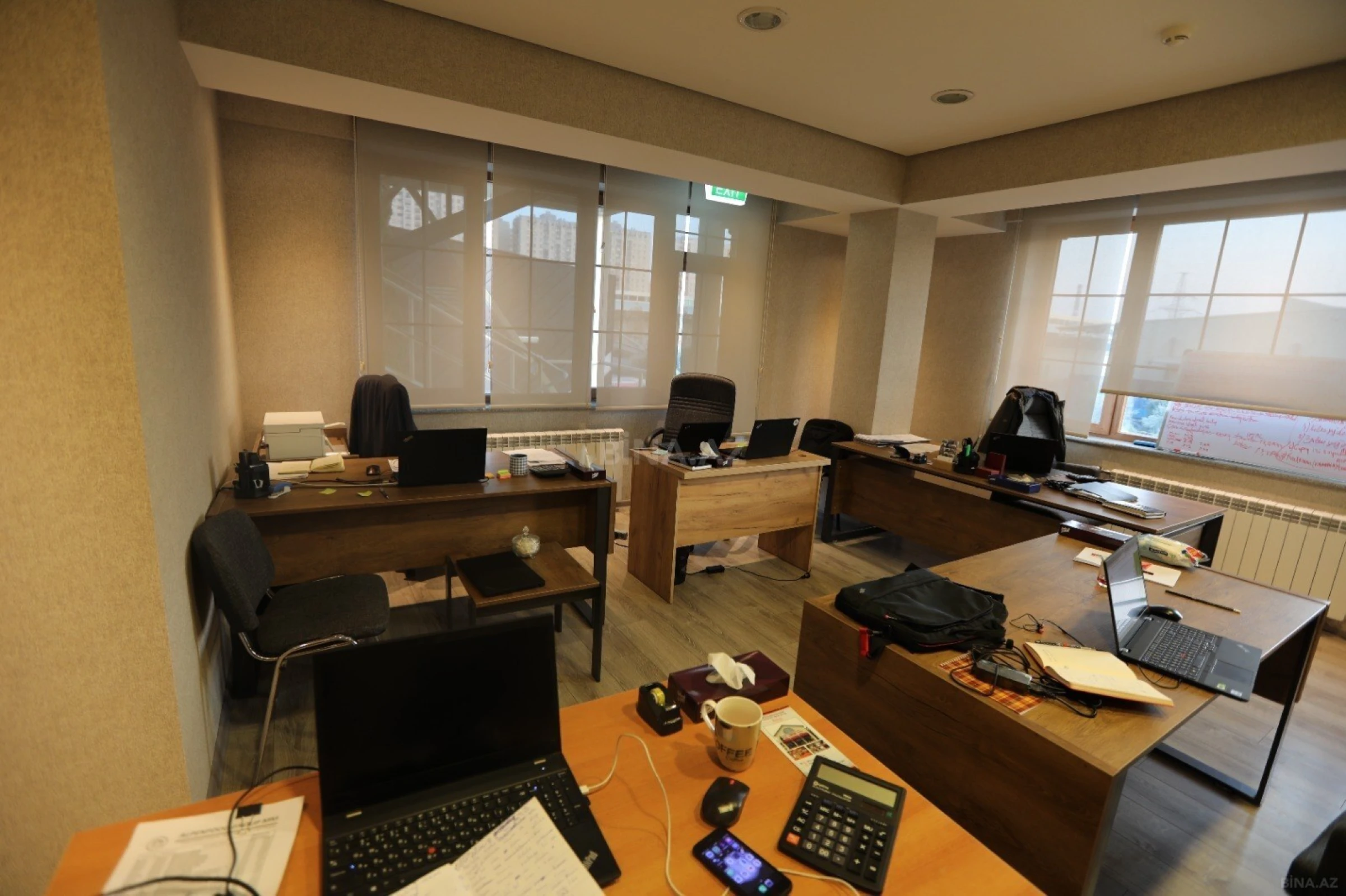 Kirayə verilir 12 otaqlı ofis 500 m²