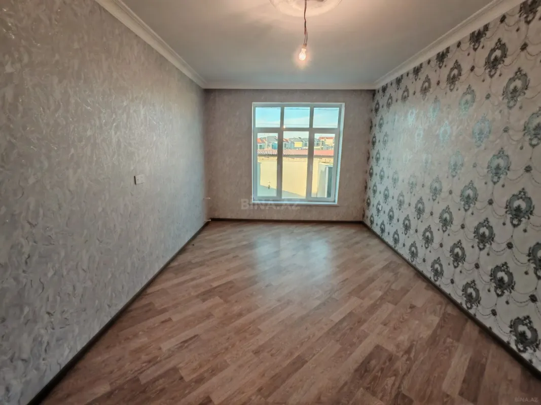 Satılır 4 otaqlı həyət evi 120 m²