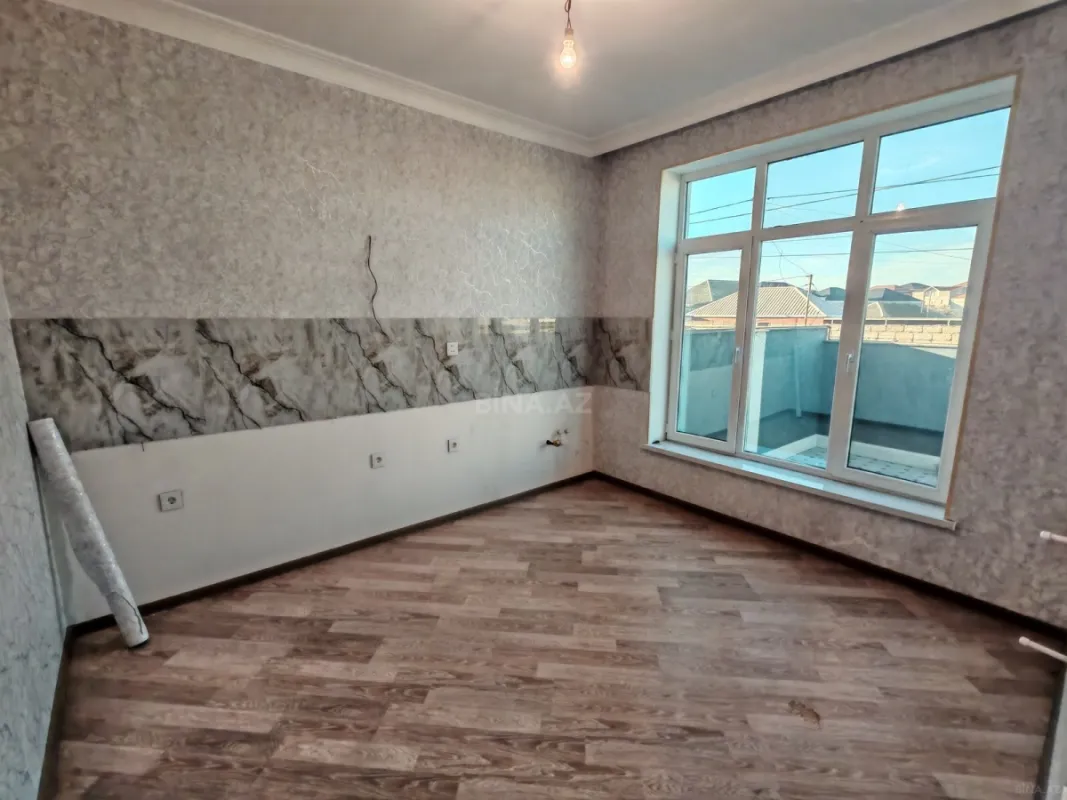 Satılır 4 otaqlı həyət evi 120 m²