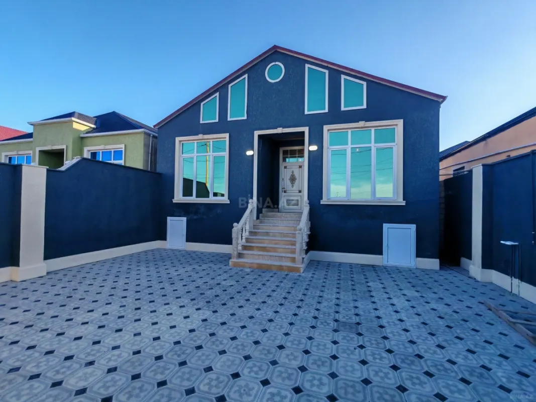 Satılır 4 otaqlı həyət evi 120 m²