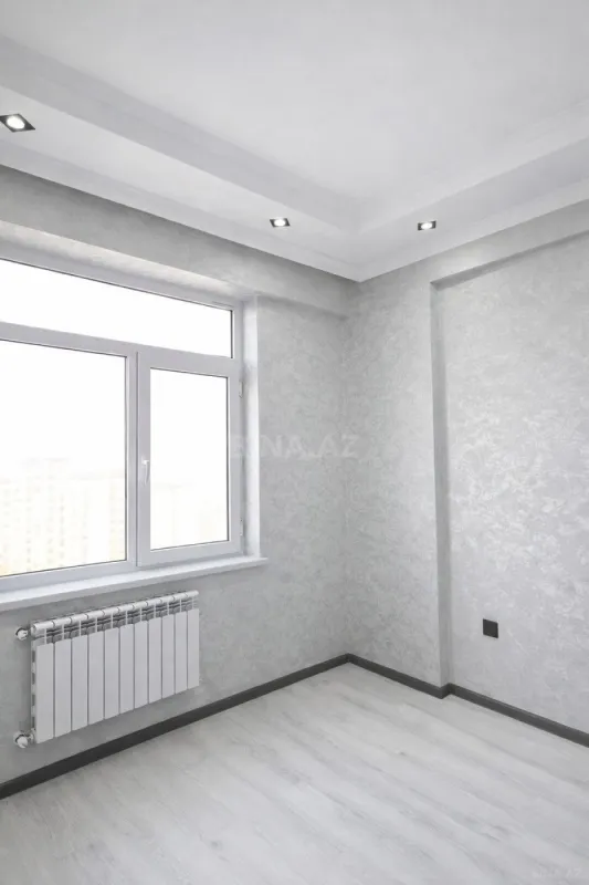 Satılır 2 otaqlı mənzil 67 m²