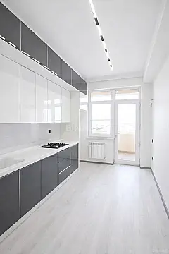 Satılır 2 otaqlı mənzil 67 m²
