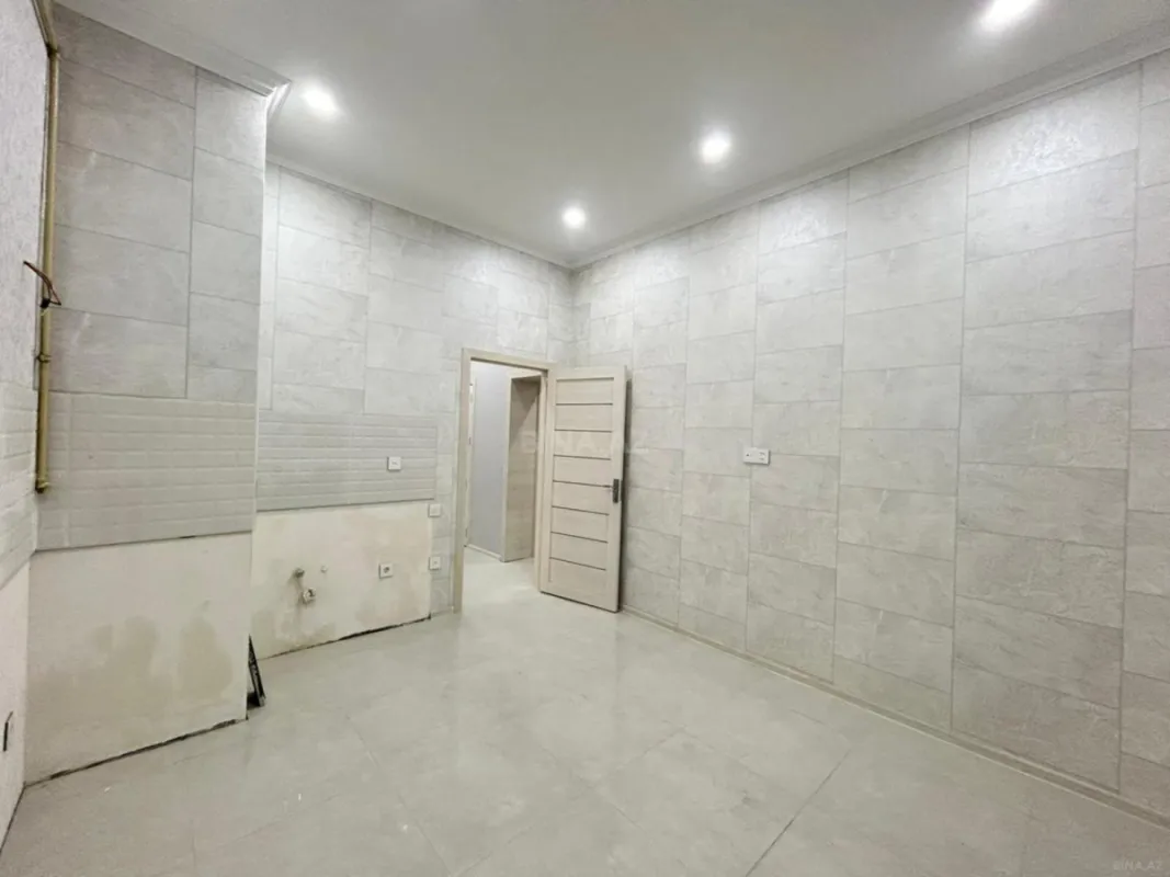 Satılır 2 otaqlı mənzil 90 m²