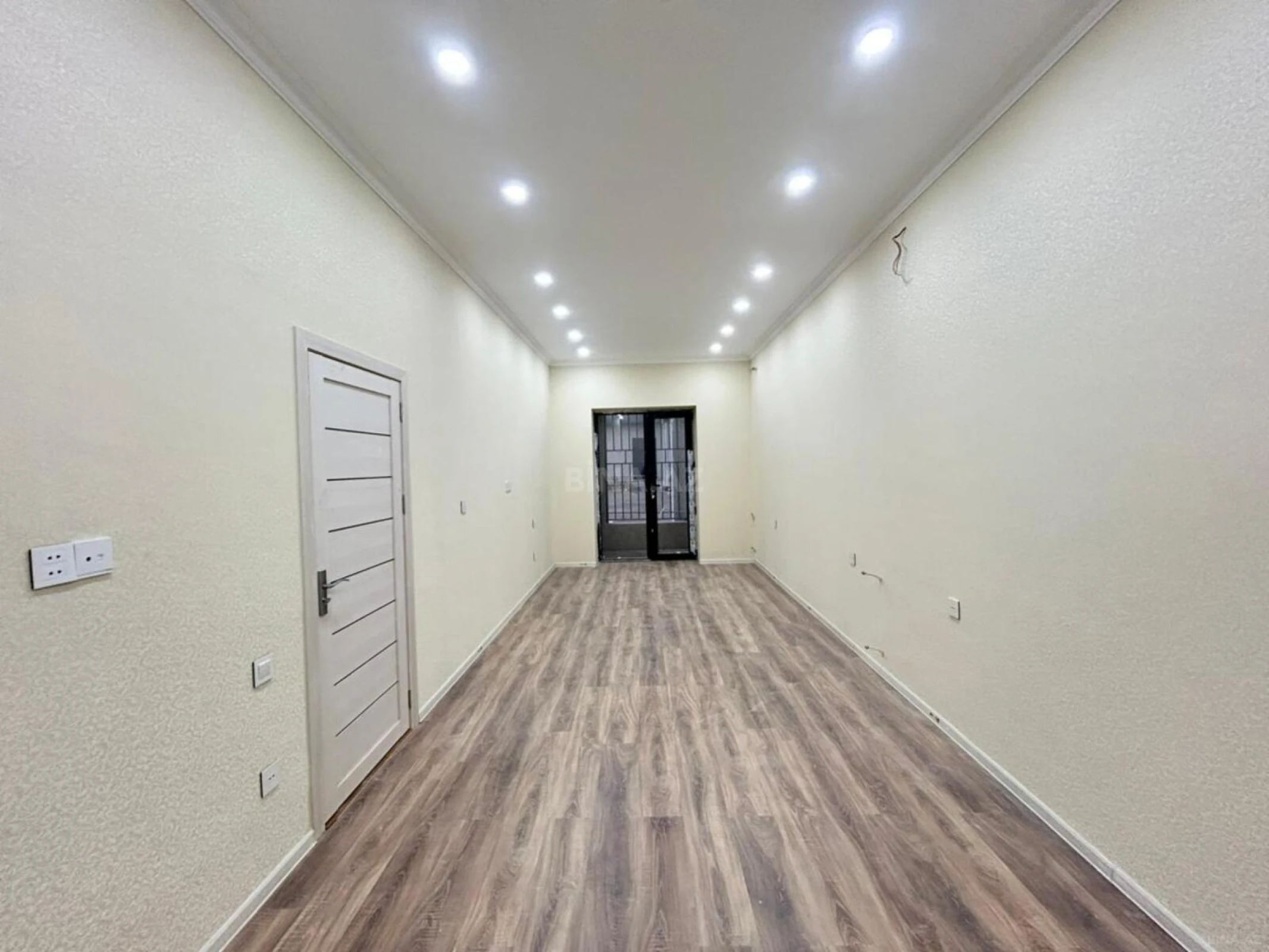 Satılır 2 otaqlı mənzil 90 m²