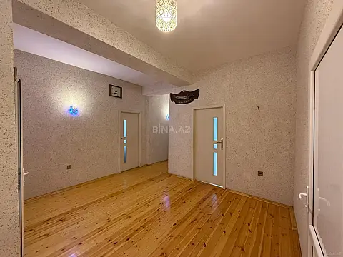 Satılır 3 otaqlı mənzil 125 m²