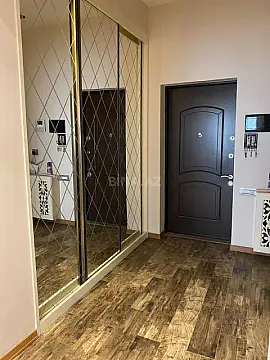 Kirayə verilir 2 otaqlı mənzil 68 m²