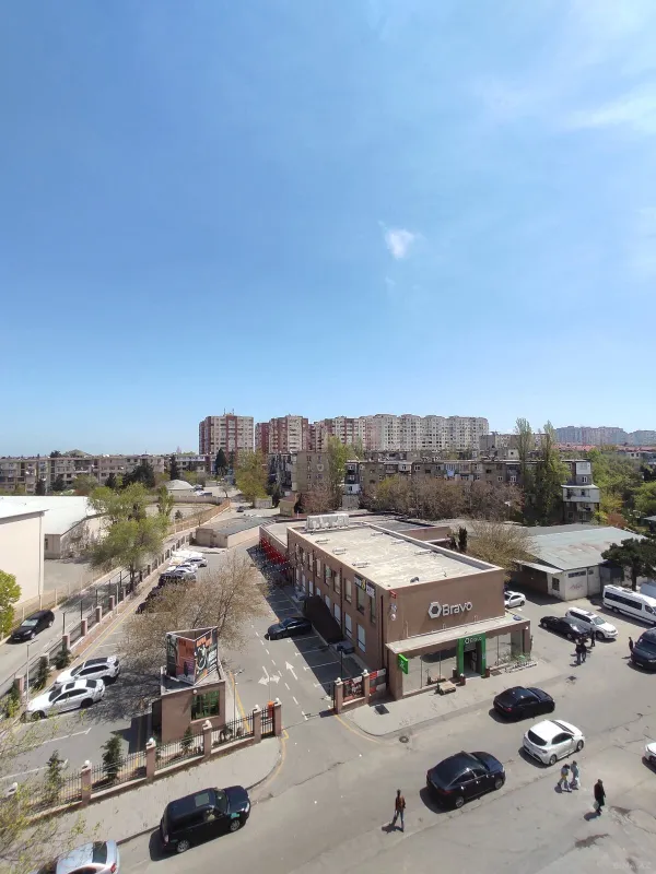 Satılır 3 otaqlı mənzil 91 m²