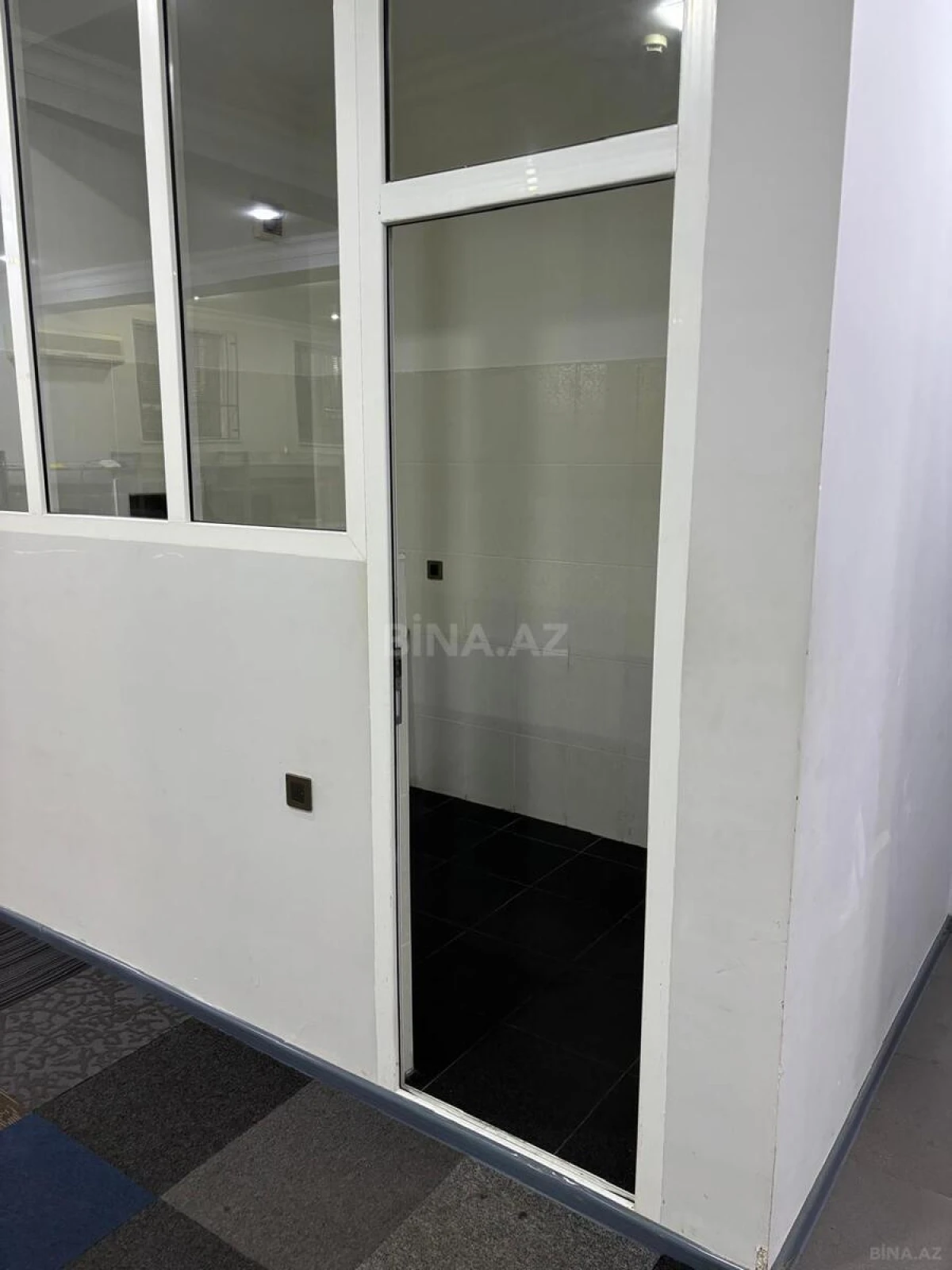 Kirayə verilir obyekt 184 m²