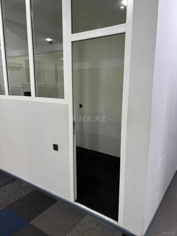 Kirayə verilir obyekt 184 m²