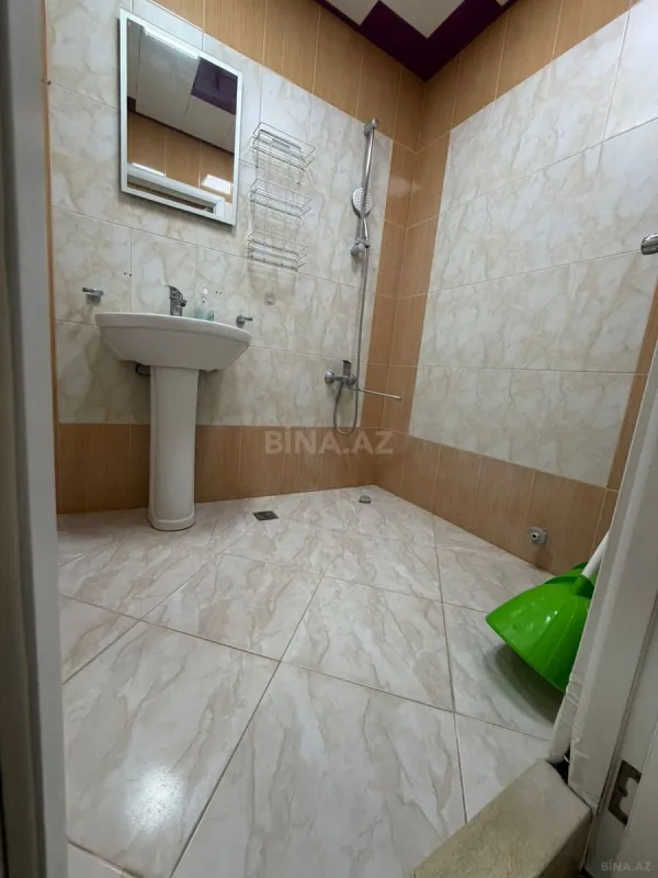 Kirayə verilir 3 otaqlı mənzil 105 m²