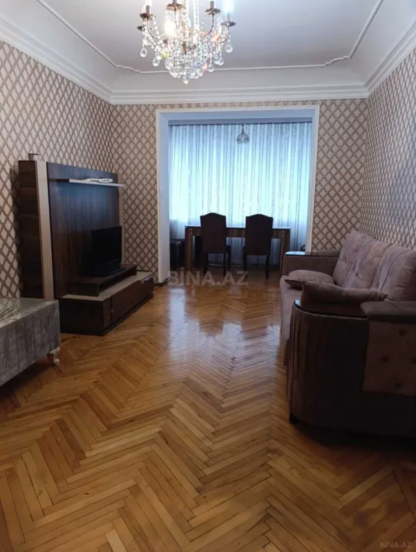 Kirayə verilir 3 otaqlı mənzil 75 m²