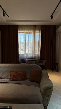 Kirayə verilir 2 otaqlı mənzil 80 m²