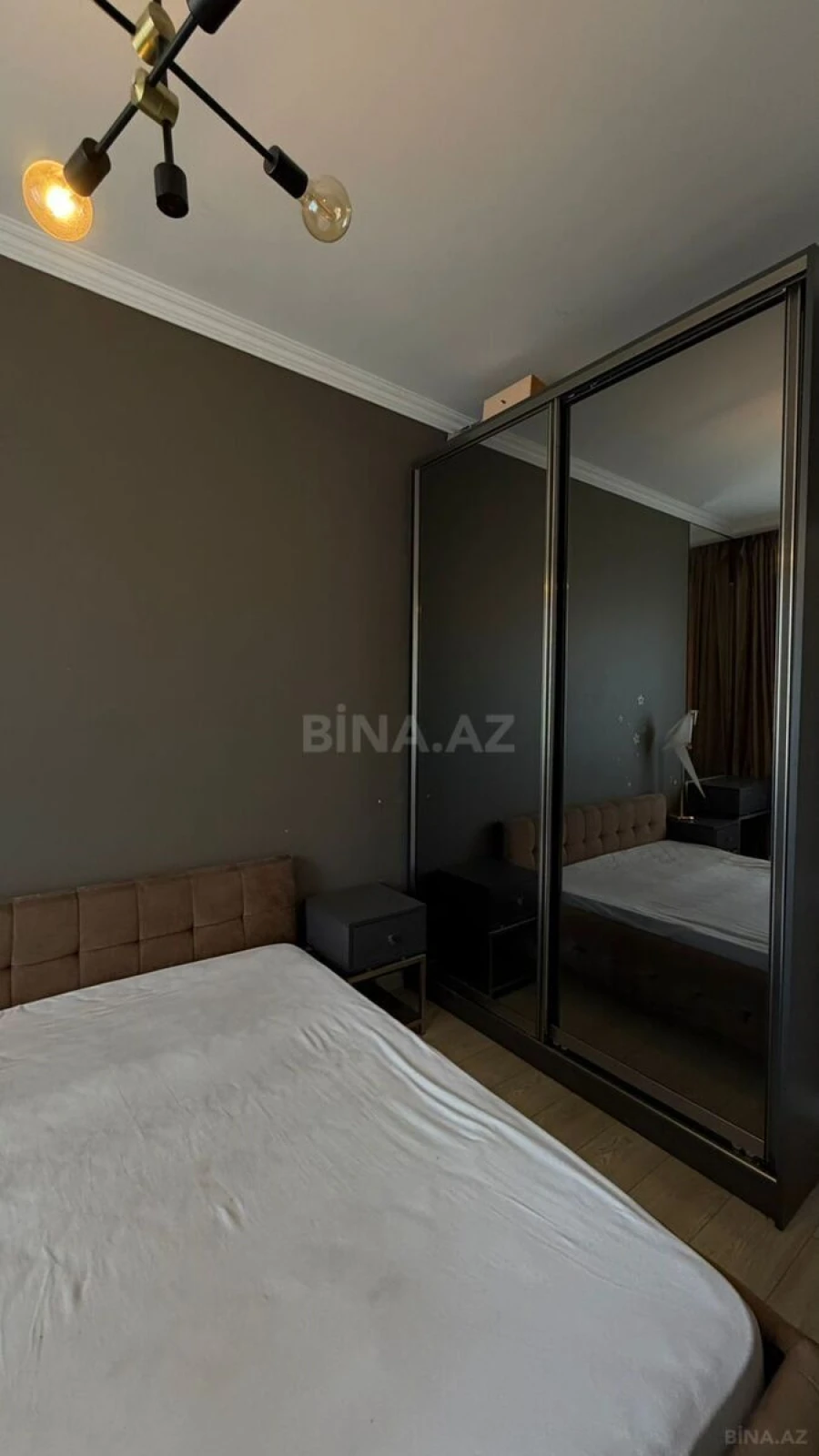 Kirayə verilir 2 otaqlı mənzil 80 m²