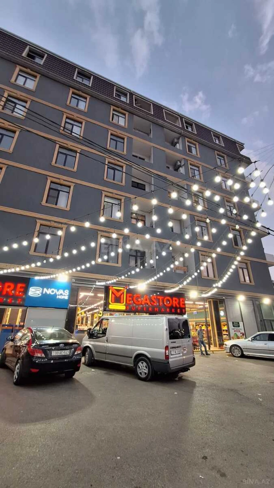 Kirayə verilir 2 otaqlı mənzil 58 m²