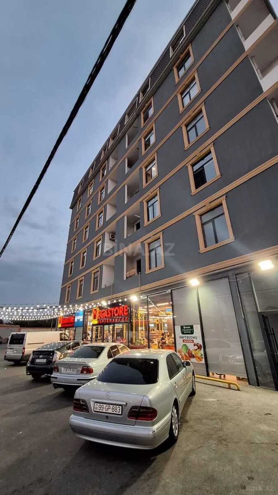 Kirayə verilir 2 otaqlı mənzil 58 m²
