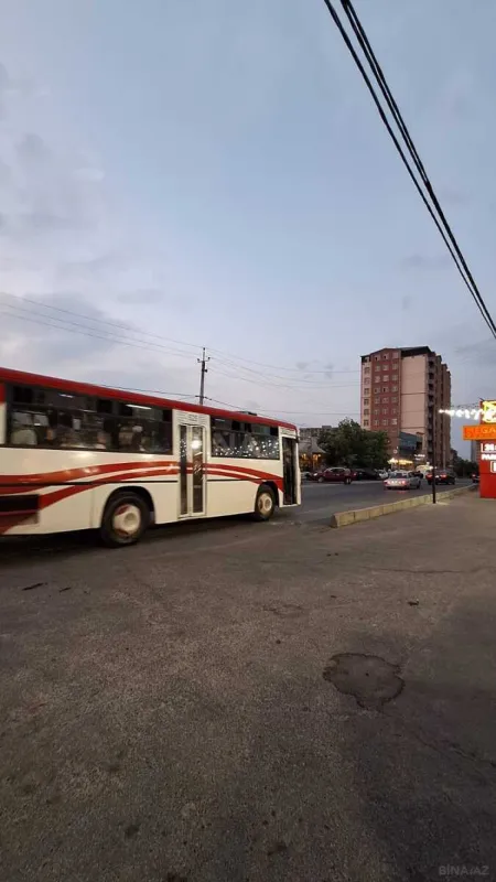 Kirayə verilir 2 otaqlı mənzil 58 m²